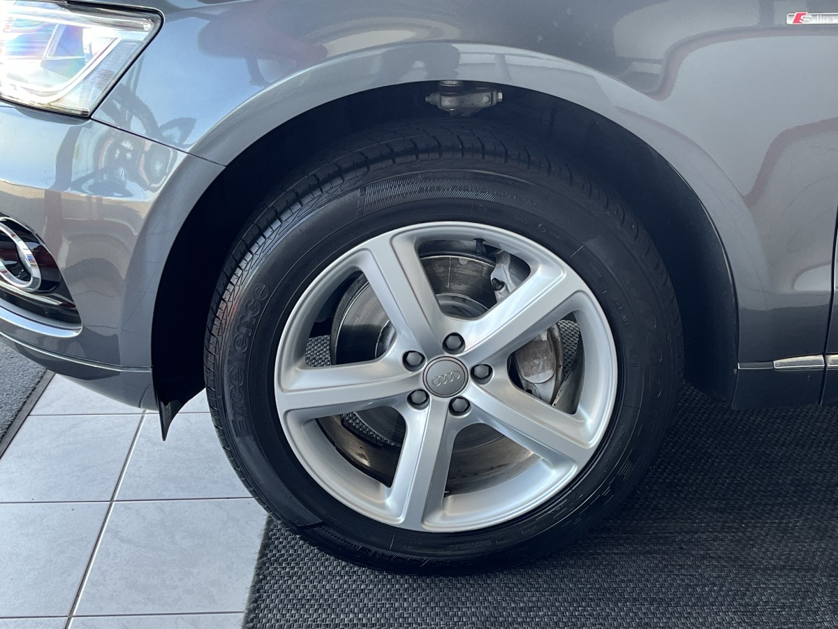 AUDI Q5 3,0 V6 TDI 258 S-LINE QUATTRO S-TRONIC7 GPS  CAMERA  ATTELAGE KEYLESS BI-XENON REGULATEUR EXCELLENT ETAT