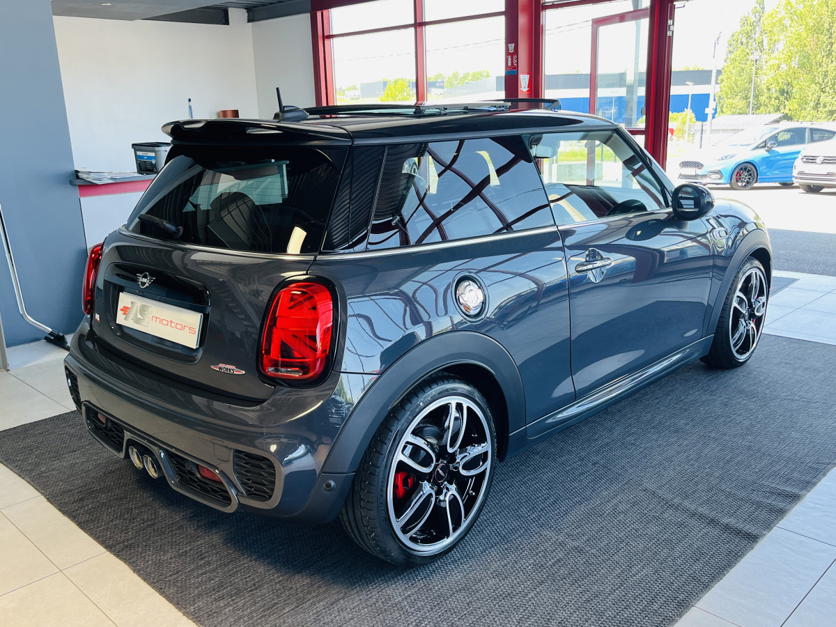 MINI COOPER JOHN COOPER WORKS 2,0 231 BVA8  GPS CAMERA TOIT PANO KEYLESS BLUETOOTH APPLE CARPLAY REGULATEUR LIMITEUR FEUX FULL HIFI HARMAN KARDON AFFICHAGE TETE HAUTE LED FULL OPTIONS