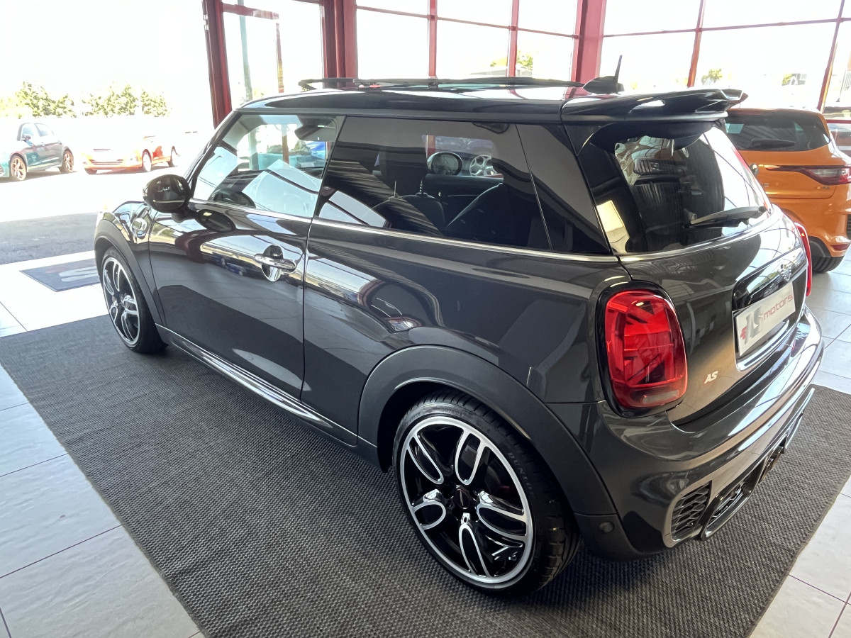 MINI COOPER JOHN COOPER WORKS 2,0 231 BVA8  GPS CAMERA TOIT PANO KEYLESS BLUETOOTH APPLE CARPLAY REGULATEUR LIMITEUR FEUX FULL HIFI HARMAN KARDON AFFICHAGE TETE HAUTE LED FULL OPTIONS