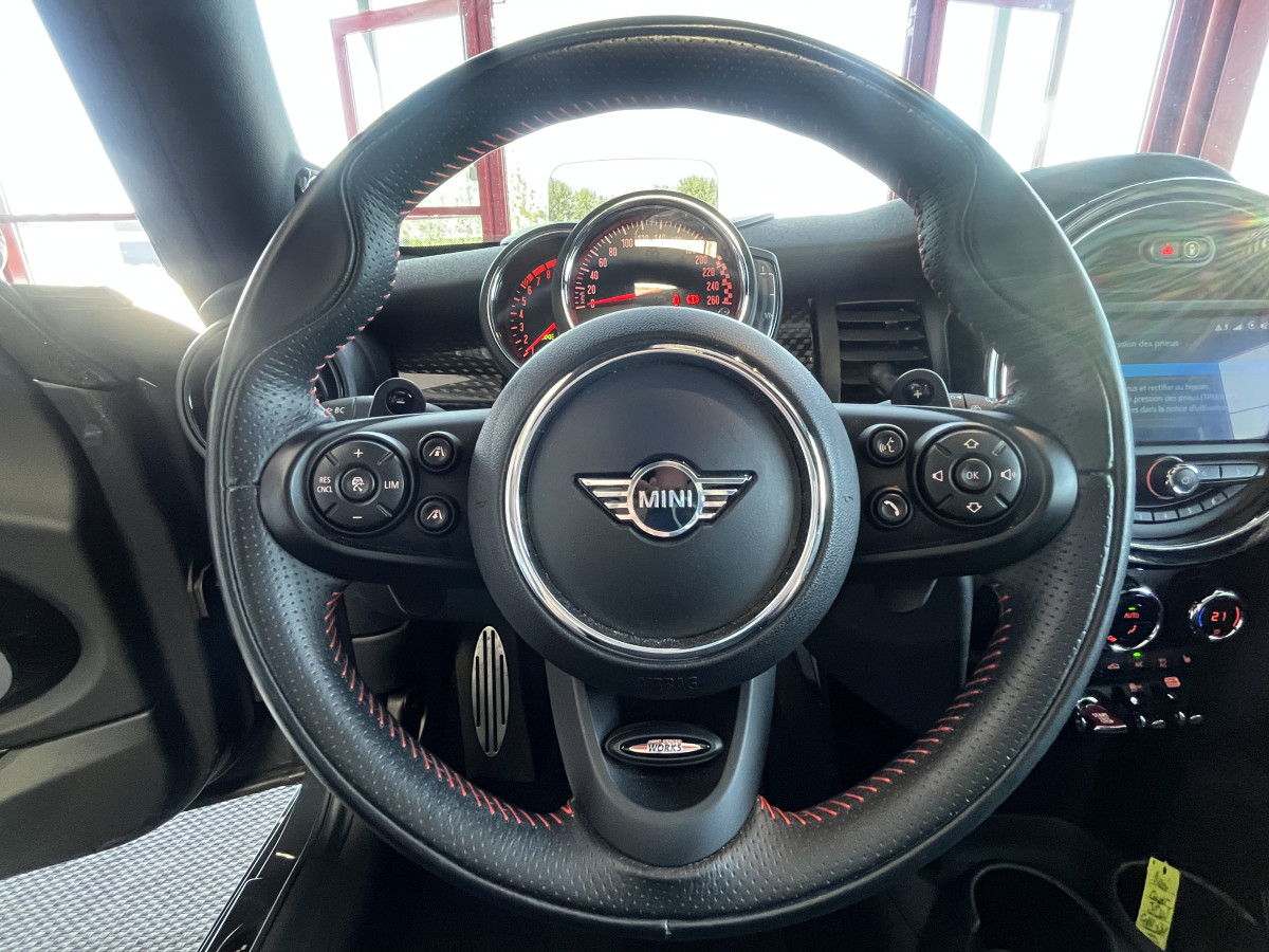 MINI COOPER JOHN COOPER WORKS 2,0 231 BVA8  GPS CAMERA TOIT PANO KEYLESS BLUETOOTH APPLE CARPLAY REGULATEUR LIMITEUR FEUX FULL HIFI HARMAN KARDON AFFICHAGE TETE HAUTE LED FULL OPTIONS