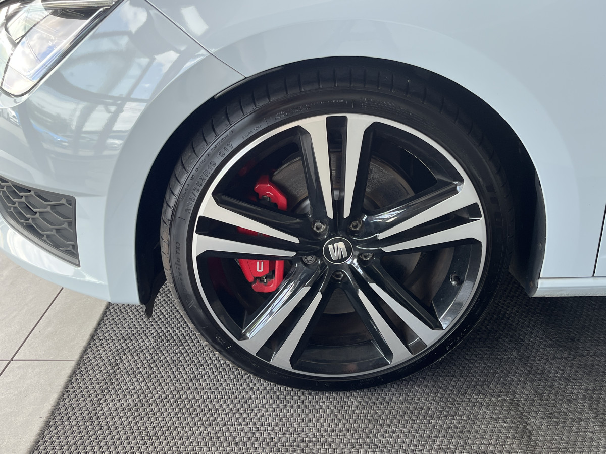 SEAT LEON SC 2,0 TSI CUPRA 290 DSG6 GPS FULL LED REGULATEUR DCC SEAT SOUND BLUETOOTH PARK ASSIST EXCELLENT ETAT