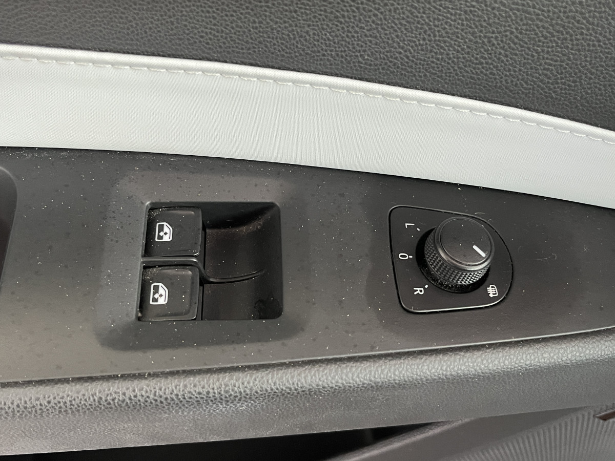 SEAT LEON SC 2,0 TSI CUPRA 290 DSG6 GPS FULL LED REGULATEUR DCC SEAT SOUND BLUETOOTH PARK ASSIST EXCELLENT ETAT