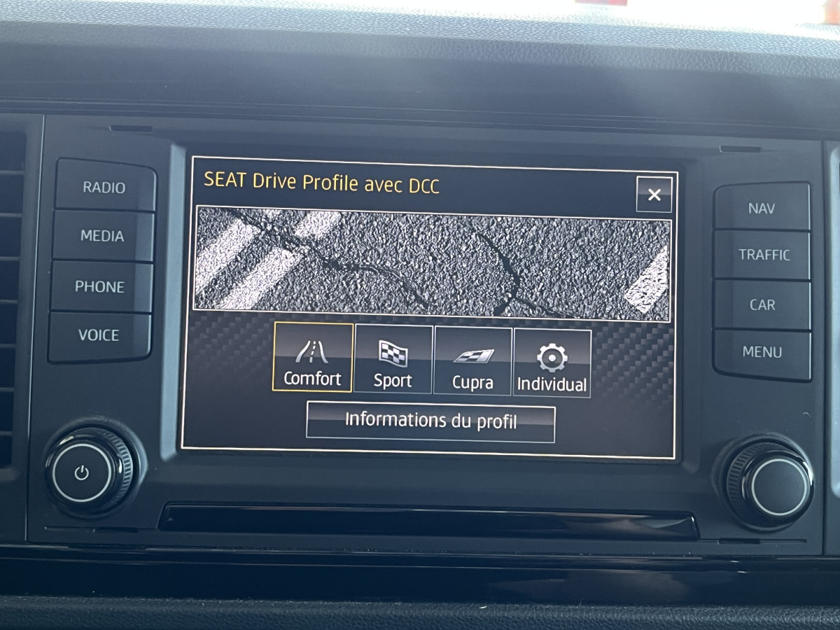 SEAT LEON SC 2,0 TSI CUPRA 290 DSG6 GPS FULL LED REGULATEUR DCC SEAT SOUND BLUETOOTH PARK ASSIST EXCELLENT ETAT