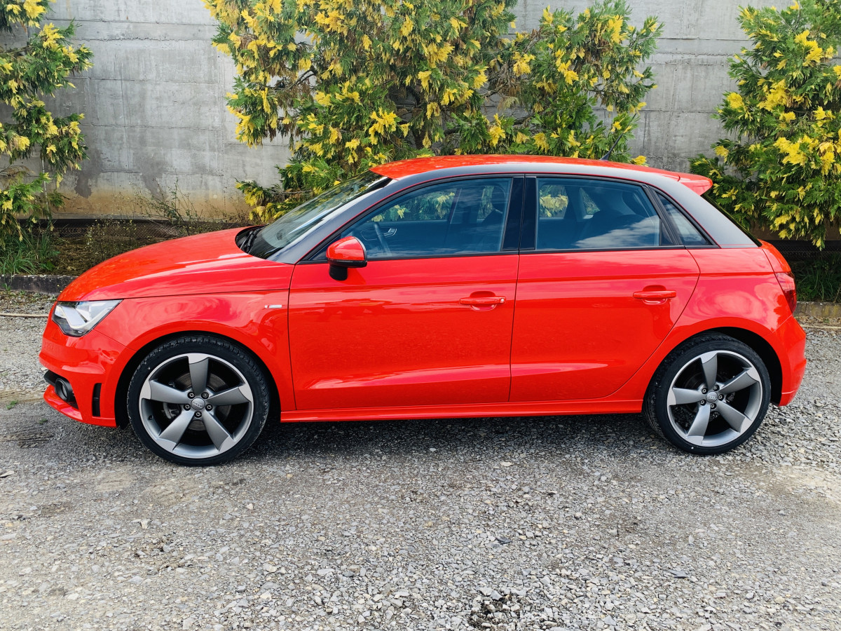 AUDI A1 SPORTBACK 1,4 TFSI 122 DSG7 FULL S-LINE GPS