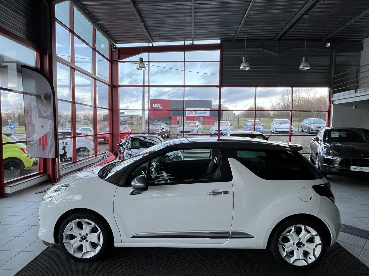 CITROEN DS3 1,6 HDI 115 TYPE SPORT CHIC GPS REGULATEUR LIMITEUR FEUX HALOGENE BLUETOOTH HIFI SYSTEM TRES BON ETAT