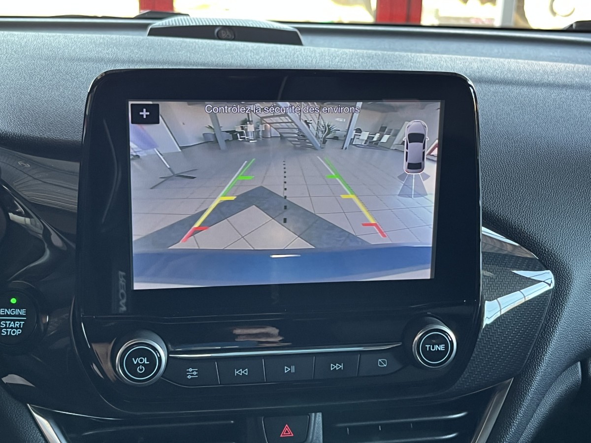 FORD FIESTA ST 1,5 200 GPS CAMERA REGULATEUR LIMITEUR  APPLE CARPLAY BLUETOOTH HIFI B&O KEYLESS  JANTES ALU 18 EXCELLENT ETAT