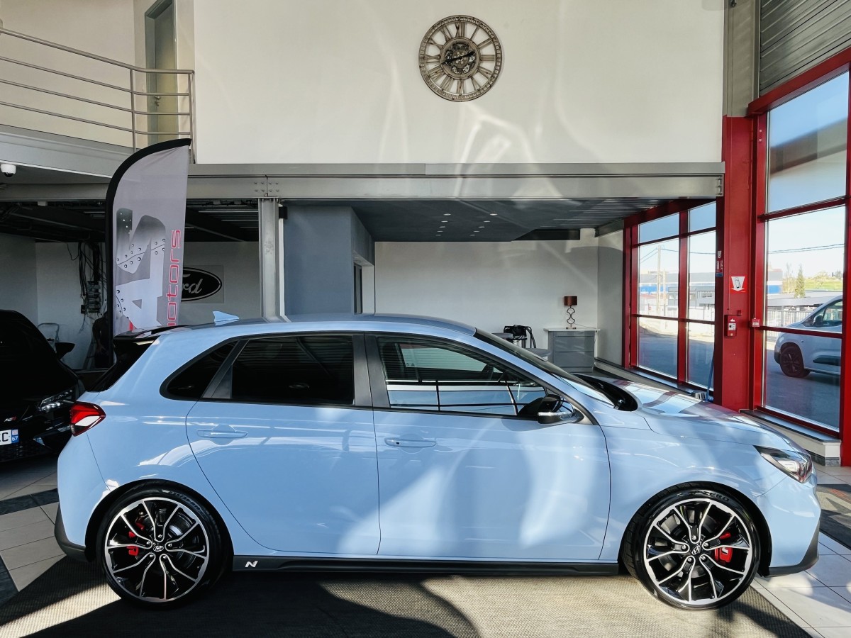 HYUNDAI I 30 N 2,0 T-GDI  275 PRFORMANCE GPS CAMERA APPLE CARPLAY KEYLESS PARK PILOT PACK HIVER  DIFFERENTIEL A GLISSERMENT REGULATEUR LIMITEUR FEUX LED EXCELLENT ETAT
