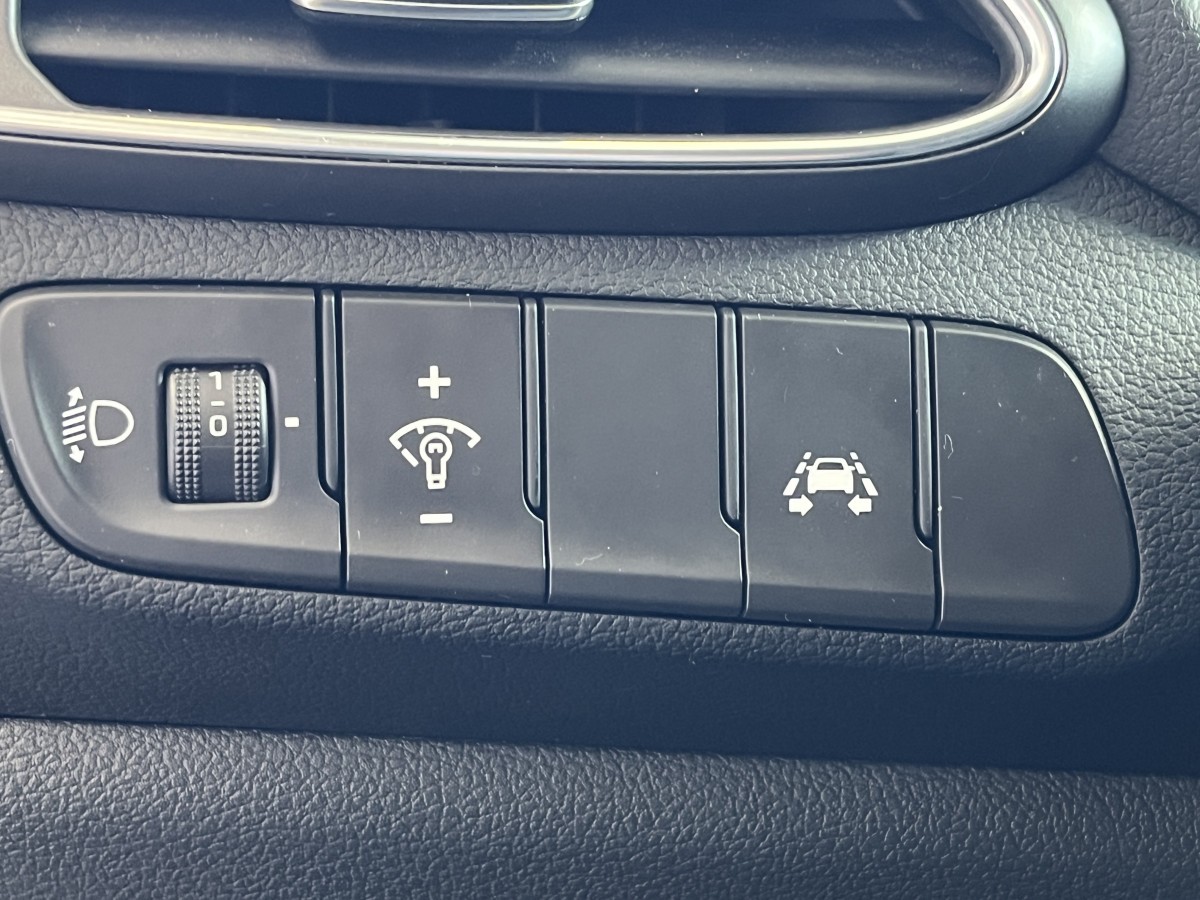 HYUNDAI I 30 N 2,0 T-GDI  275 PRFORMANCE GPS CAMERA APPLE CARPLAY KEYLESS PARK PILOT PACK HIVER  DIFFERENTIEL A GLISSERMENT REGULATEUR LIMITEUR FEUX LED EXCELLENT ETAT