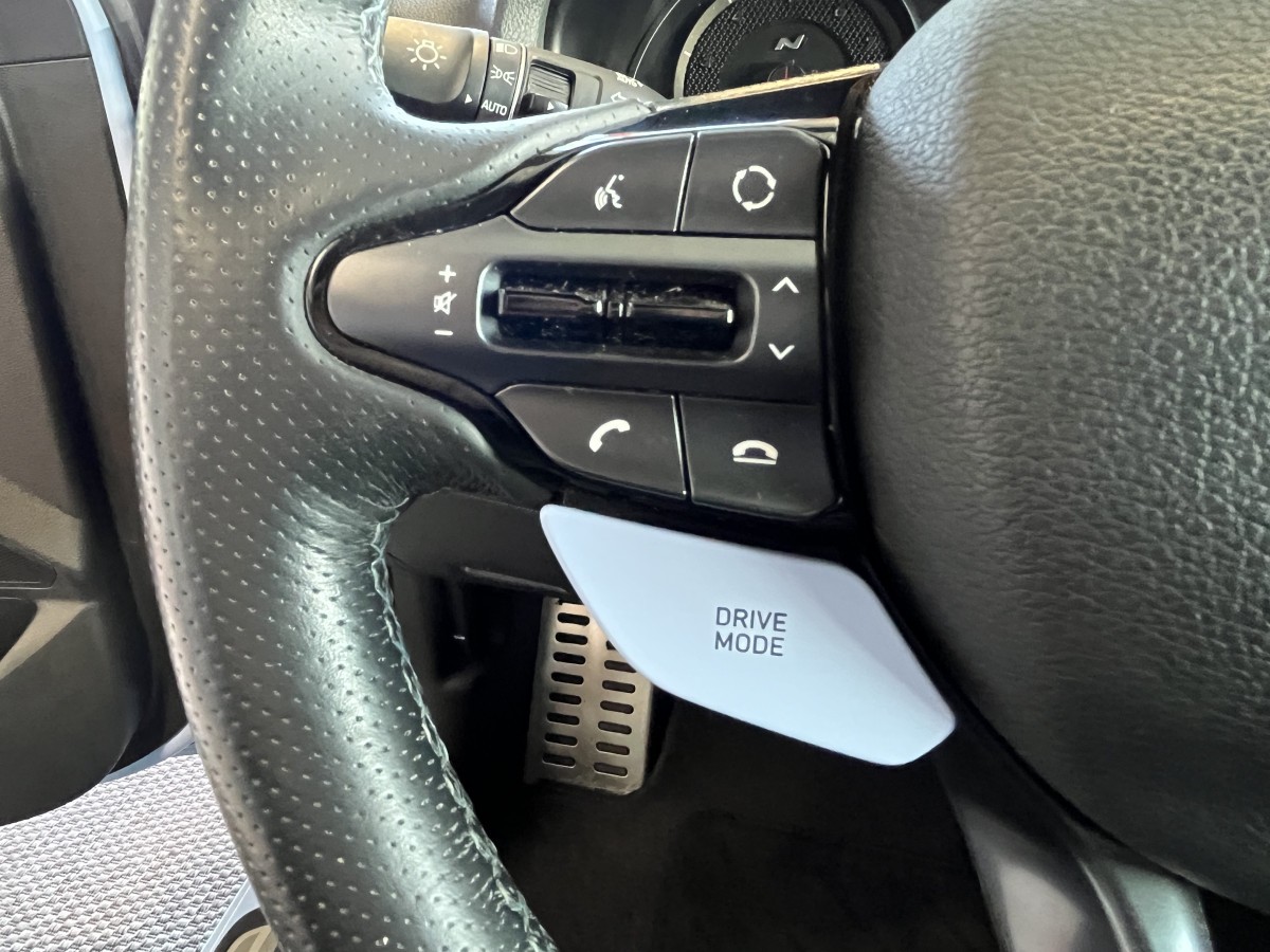 HYUNDAI I 30 N 2,0 T-GDI  275 PRFORMANCE GPS CAMERA APPLE CARPLAY KEYLESS PARK PILOT PACK HIVER  DIFFERENTIEL A GLISSERMENT REGULATEUR LIMITEUR FEUX LED EXCELLENT ETAT