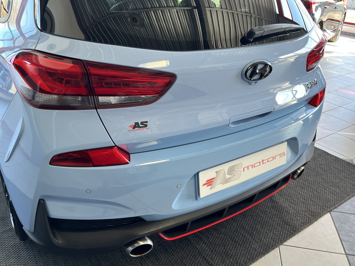 HYUNDAI I 30 N 2,0 T-GDI  275 PRFORMANCE GPS CAMERA APPLE CARPLAY KEYLESS PARK PILOT PACK HIVER  DIFFERENTIEL A GLISSERMENT REGULATEUR LIMITEUR FEUX LED EXCELLENT ETAT