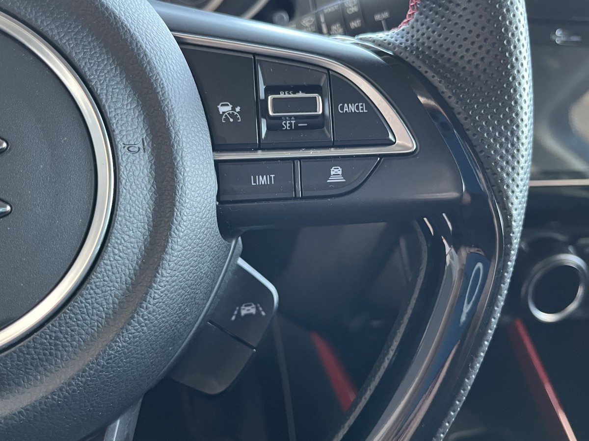 SUZUKI SWIFT SPORT 1,4 129 HYBRID GPS CAMERA FULL LED REGULATEUR LIMITEUR KEYLESS FULL LED APPLE CARPLAY PARK PILOT EXCELLENT ETAT