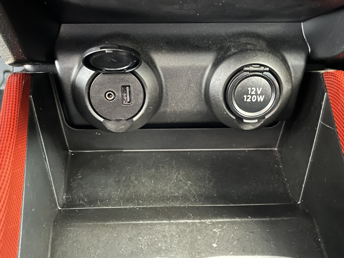 SUZUKI SWIFT SPORT 1,4 129 HYBRID GPS CAMERA FULL LED REGULATEUR LIMITEUR KEYLESS FULL LED APPLE CARPLAY PARK PILOT EXCELLENT ETAT