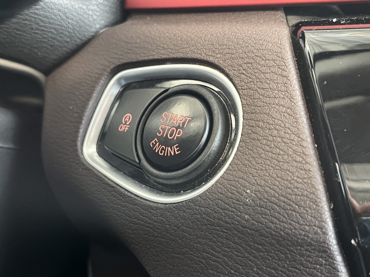 BMW X1 25 D 2,0  231 M SPORT XDRIVE BVA8 TOIT PANORAMIQUE OUVRANT GPS CAMERA KEYLESS REGULATEUR LIMITEUR PHARES LED PARK PILOT PACK. HIVER