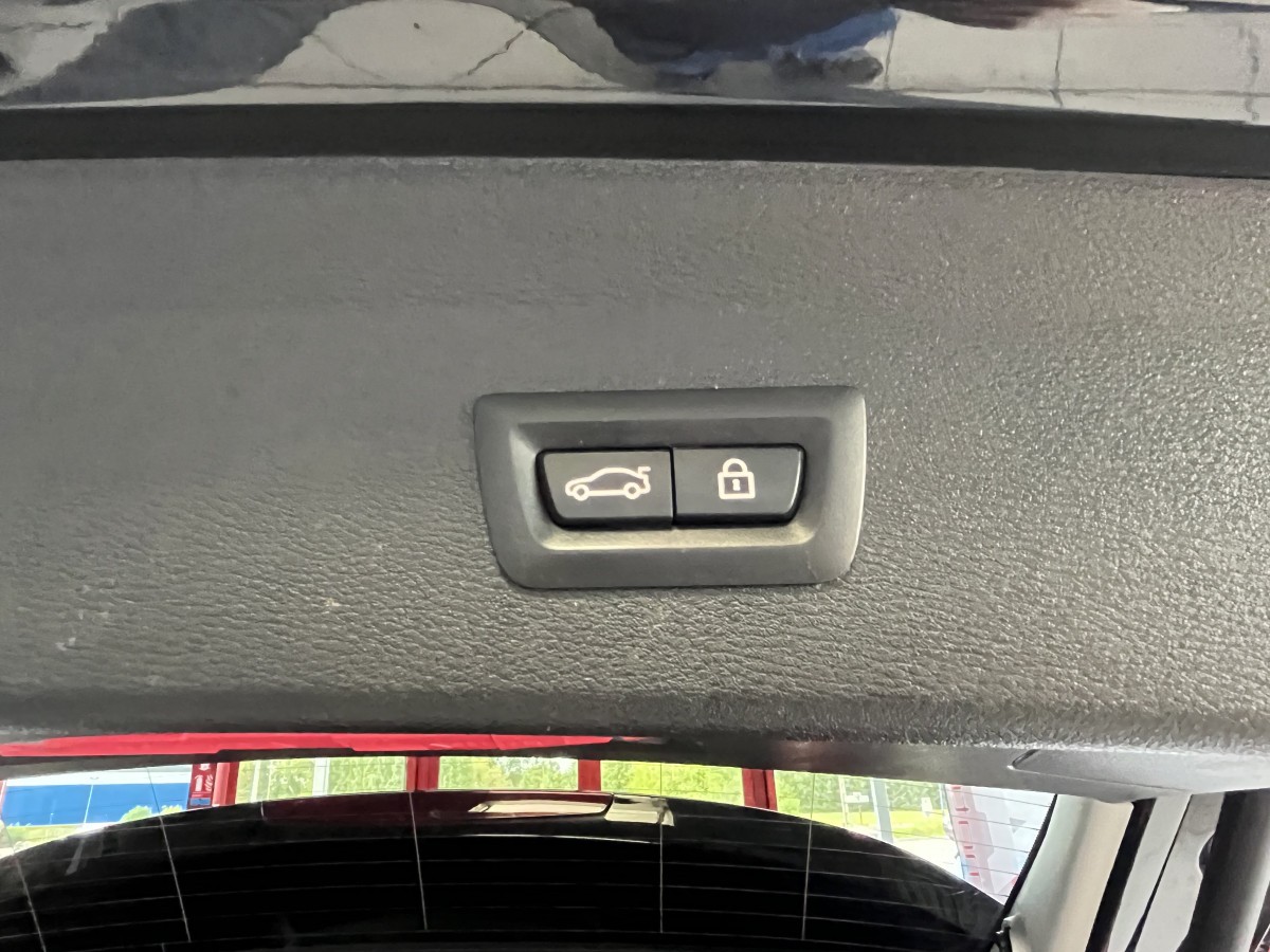 BMW X1 25 D 2,0  231 M SPORT XDRIVE BVA8 TOIT PANORAMIQUE OUVRANT GPS CAMERA KEYLESS REGULATEUR LIMITEUR PHARES LED PARK PILOT PACK. HIVER