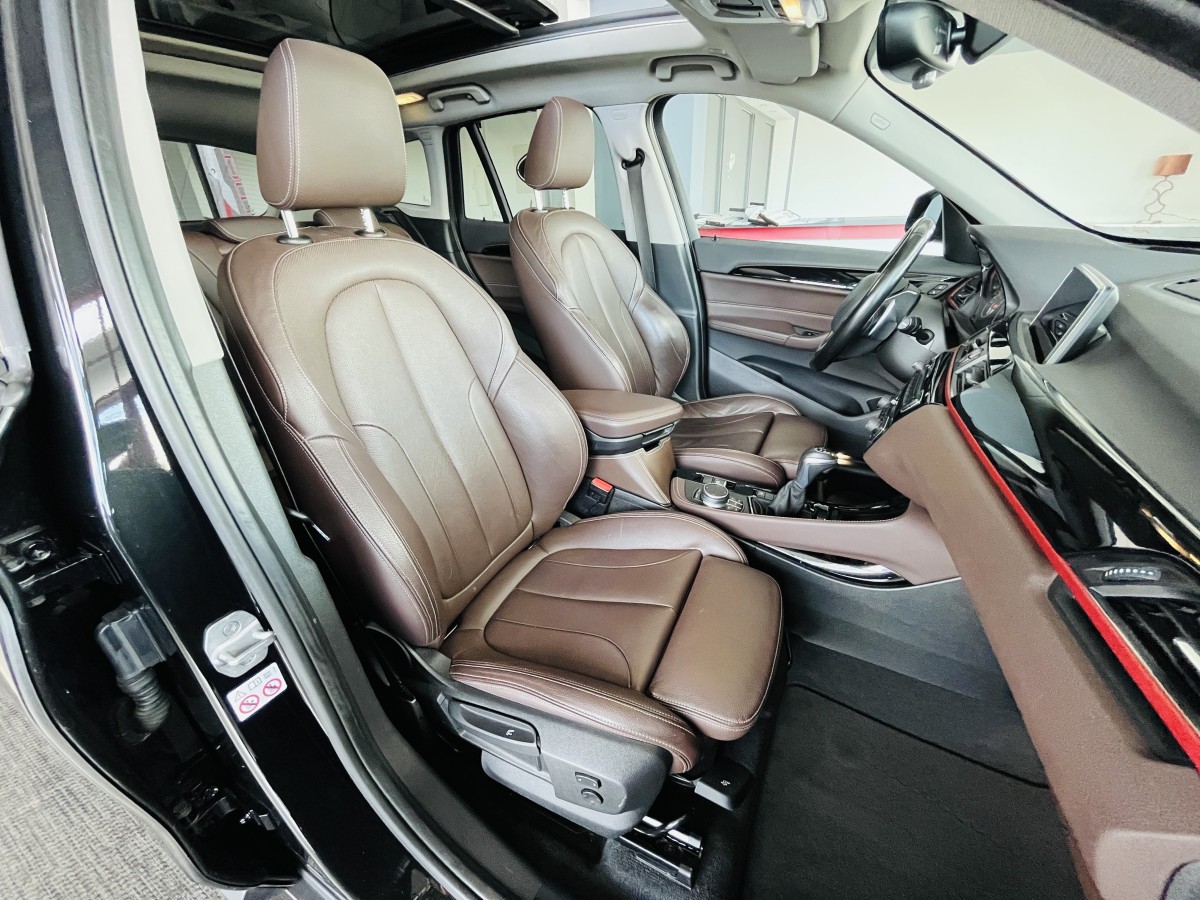 BMW X1 25 D 2,0  231 M SPORT XDRIVE BVA8 TOIT PANORAMIQUE OUVRANT GPS CAMERA KEYLESS REGULATEUR LIMITEUR PHARES LED PARK PILOT PACK. HIVER