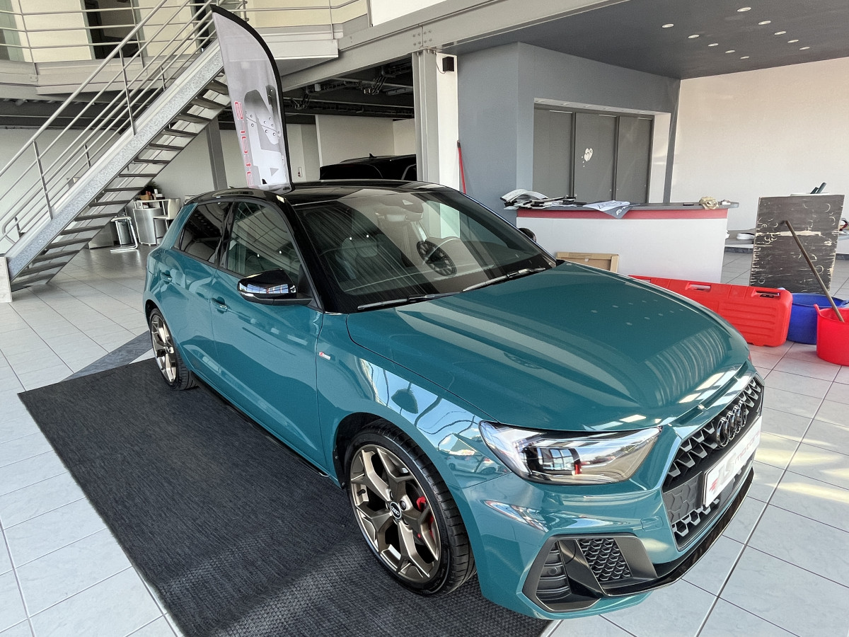 AUDI A1 SPORTBACK  40 TFSI 2,0  200 EDITION ONE FULL S-LINE S-TRONIC 6  APPLE CARPLAY GPS ANDROID  HIFI BANG  FULL LED  KEYLESS REGULATEUR  LIMITEUR  DRIVE SELECT DIGITAL COCKPIT PARKPILOT JANTES ALU 18  ETAT NEUF