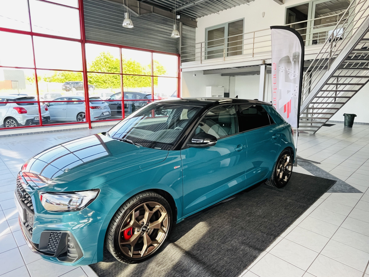 AUDI A1 SPORTBACK  40 TFSI 2,0  200 EDITION ONE FULL S-LINE S-TRONIC 6  APPLE CARPLAY GPS ANDROID  HIFI BANG  FULL LED  KEYLESS REGULATEUR  LIMITEUR  DRIVE SELECT DIGITAL COCKPIT PARKPILOT JANTES ALU 18  ETAT NEUF