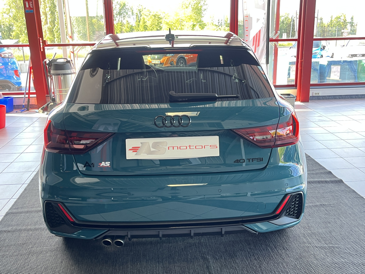 AUDI A1 SPORTBACK  40 TFSI 2,0  200 EDITION ONE FULL S-LINE S-TRONIC 6  APPLE CARPLAY GPS ANDROID  HIFI BANG  FULL LED  KEYLESS REGULATEUR  LIMITEUR  DRIVE SELECT DIGITAL COCKPIT PARKPILOT JANTES ALU 18  ETAT NEUF