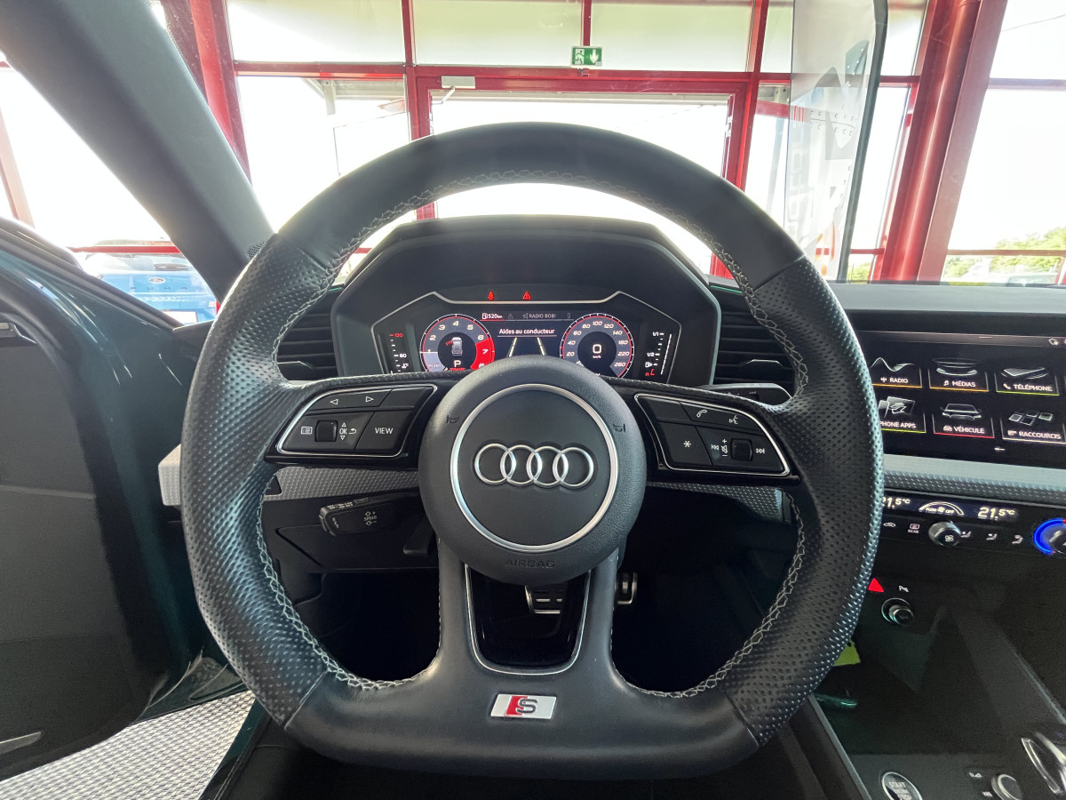 AUDI A1 SPORTBACK  40 TFSI 2,0  200 EDITION ONE FULL S-LINE S-TRONIC 6  APPLE CARPLAY GPS ANDROID  HIFI BANG  FULL LED  KEYLESS REGULATEUR  LIMITEUR  DRIVE SELECT DIGITAL COCKPIT PARKPILOT JANTES ALU 18  ETAT NEUF