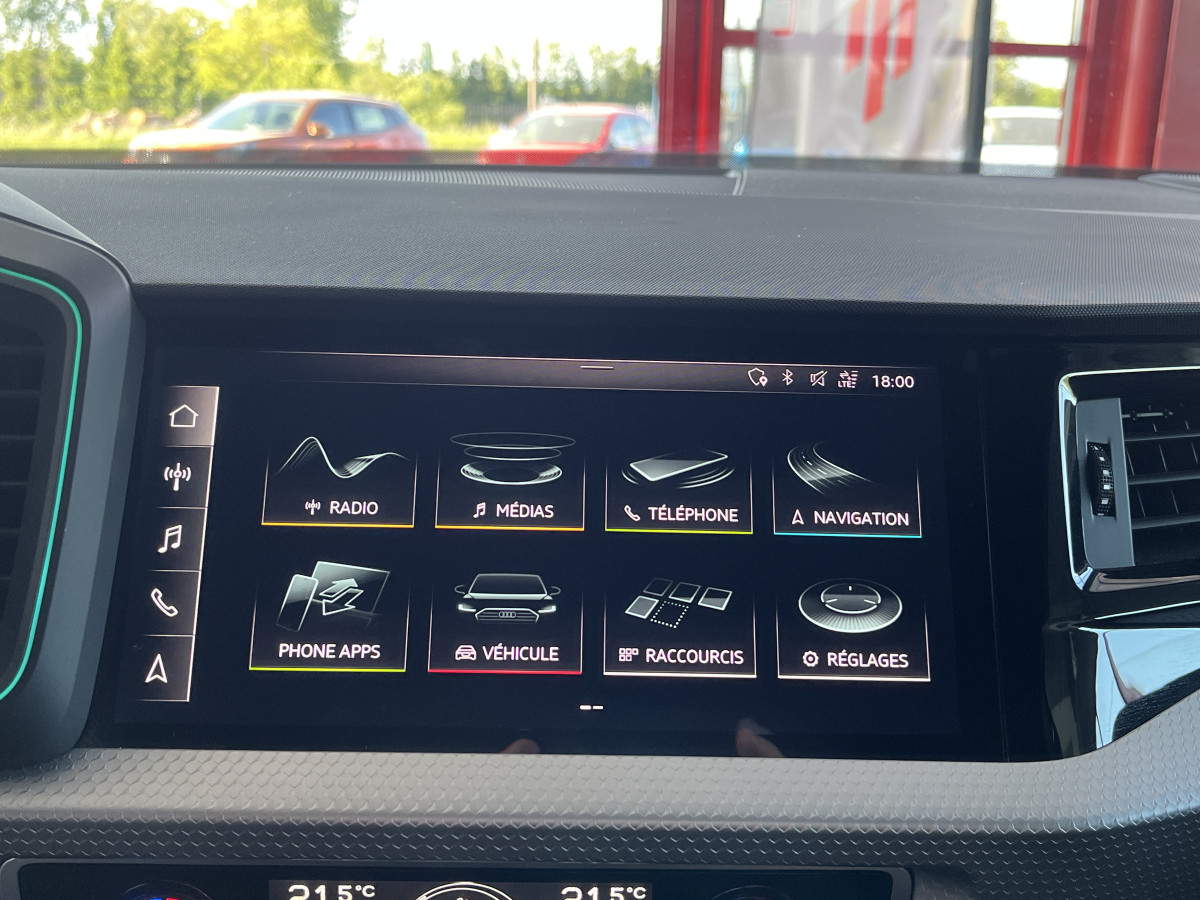 AUDI A1 SPORTBACK  40 TFSI 2,0  200 EDITION ONE FULL S-LINE S-TRONIC 6  APPLE CARPLAY GPS ANDROID  HIFI BANG  FULL LED  KEYLESS REGULATEUR  LIMITEUR  DRIVE SELECT DIGITAL COCKPIT PARKPILOT JANTES ALU 18  ETAT NEUF