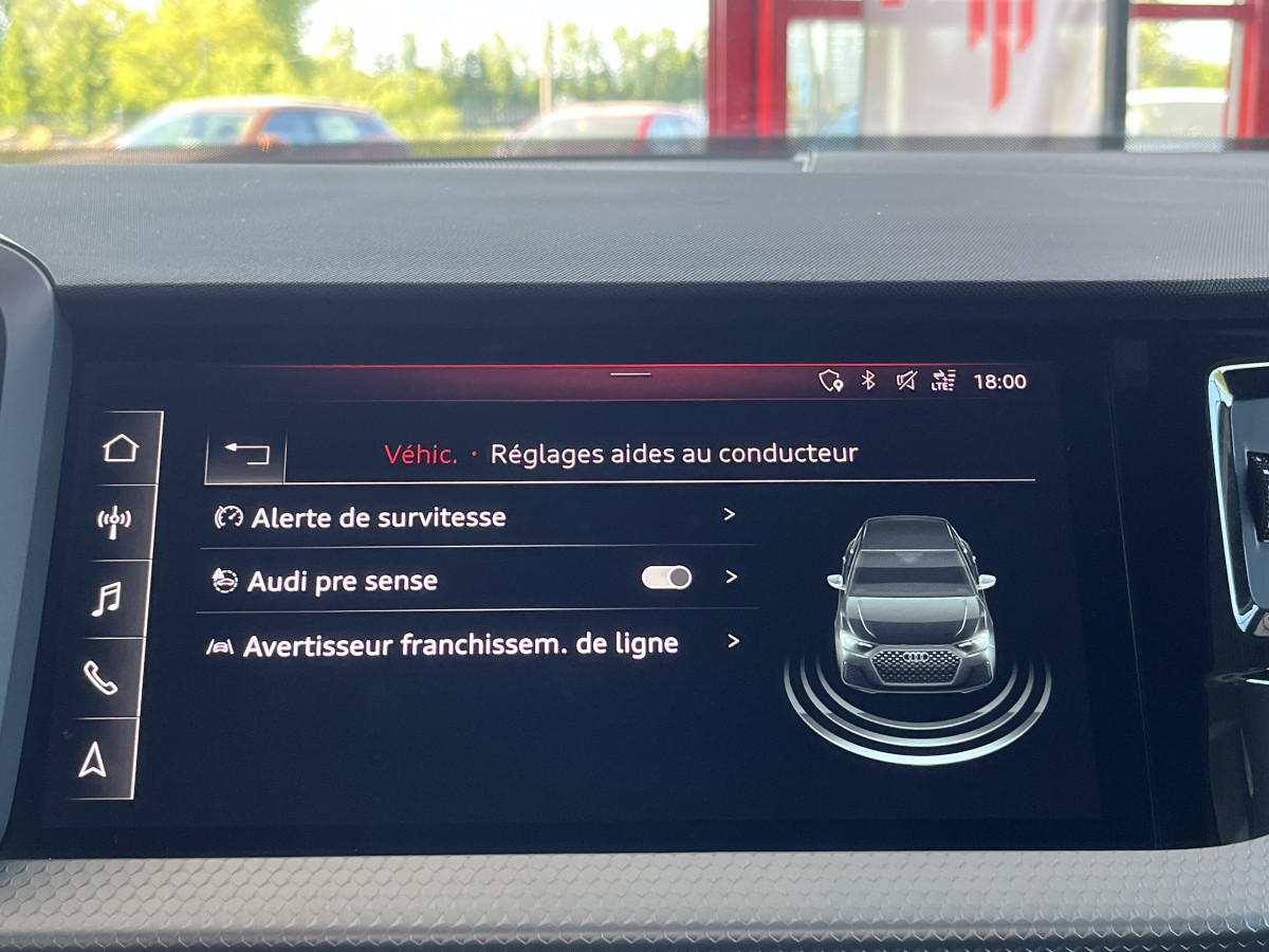 AUDI A1 SPORTBACK  40 TFSI 2,0  200 EDITION ONE FULL S-LINE S-TRONIC 6  APPLE CARPLAY GPS ANDROID  HIFI BANG  FULL LED  KEYLESS REGULATEUR  LIMITEUR  DRIVE SELECT DIGITAL COCKPIT PARKPILOT JANTES ALU 18  ETAT NEUF