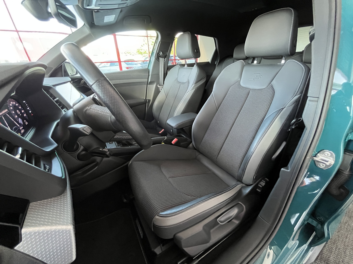 AUDI A1 SPORTBACK  40 TFSI 2,0  200 EDITION ONE FULL S-LINE S-TRONIC 6  APPLE CARPLAY GPS ANDROID  HIFI BANG  FULL LED  KEYLESS REGULATEUR  LIMITEUR  DRIVE SELECT DIGITAL COCKPIT PARKPILOT JANTES ALU 18  ETAT NEUF