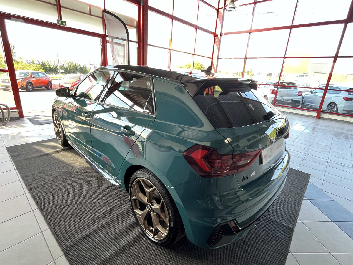 AUDI A1 SPORTBACK  40 TFSI 2,0  200 EDITION ONE FULL S-LINE S-TRONIC 6  APPLE CARPLAY GPS ANDROID  HIFI BANG  FULL LED  KEYLESS REGULATEUR  LIMITEUR  DRIVE SELECT DIGITAL COCKPIT PARKPILOT JANTES ALU 18  ETAT NEUF