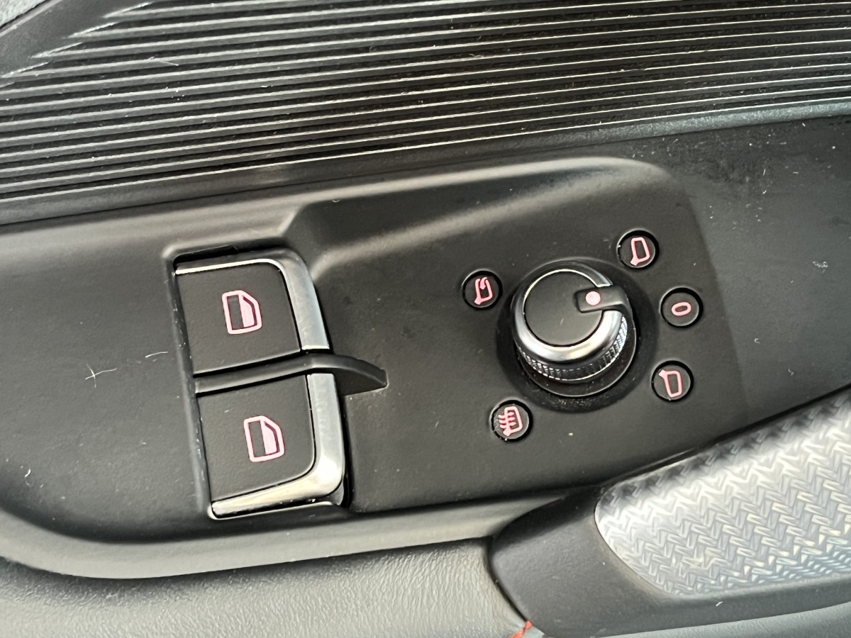 AUDI TTRS 2,5 TFSI 400 QUATTRO S-TRONIC 7 GPS CAMERA AUDI MAGNETIC RIDE APPLE CARPLAY DRIVE SELECT REGULATEUR LIMITEUR  ECHAPPEMENT RS HIFI B&O SIEGES RS FEUX FULL LED EXCELLENT ETAT