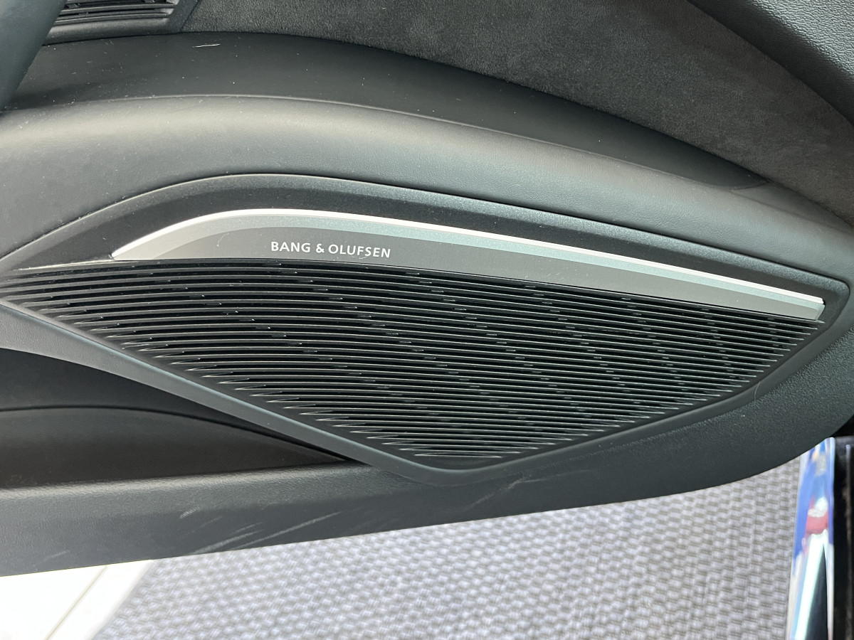 AUDI TTRS 2,5 TFSI 400 QUATTRO S-TRONIC 7 GPS CAMERA AUDI MAGNETIC RIDE APPLE CARPLAY DRIVE SELECT REGULATEUR LIMITEUR  ECHAPPEMENT RS HIFI B&O SIEGES RS FEUX FULL LED EXCELLENT ETAT
