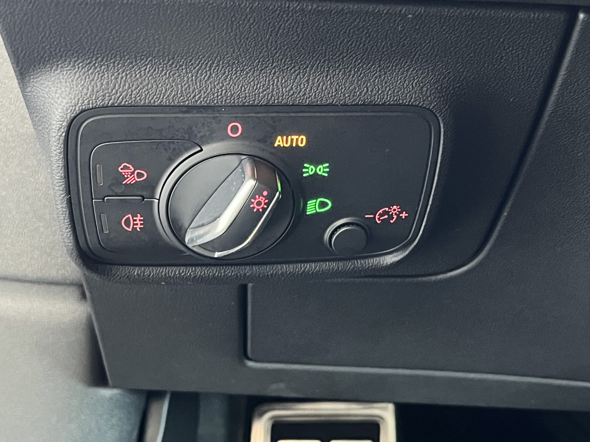 AUDI TTRS 2,5 TFSI 400 QUATTRO S-TRONIC 7 GPS CAMERA AUDI MAGNETIC RIDE APPLE CARPLAY DRIVE SELECT REGULATEUR LIMITEUR  ECHAPPEMENT RS HIFI B&O SIEGES RS FEUX FULL LED EXCELLENT ETAT