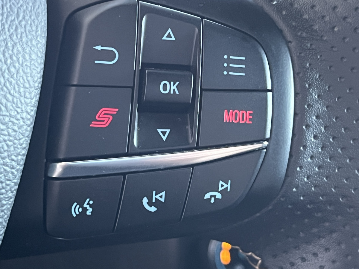 FORD PUMA ST 1,5 200 GOLD EDITION 322/999  PACK PERF GPS CAMERA E FEUX FULL LED HIFI B&O APPLE CAR PLAY PACK HIVER  KEYLESS ECHAPPEMENT A CLAPET ETAT NEUF