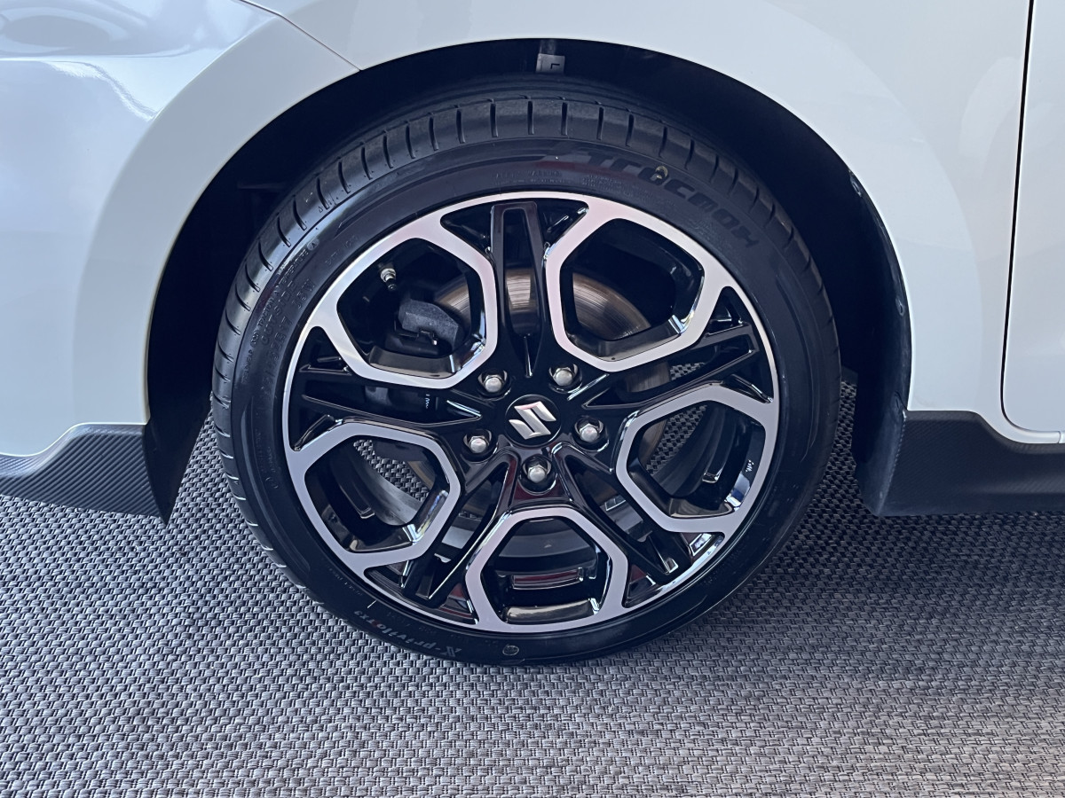 SUZUKI SWIFT SPORT 1,4 129 HYBRID GPS CAMERA FULL LED REGULATEUR LIMITEUR KEYLESS APPLE CARPLAY PARK PILOT EXCELLENT ETAT