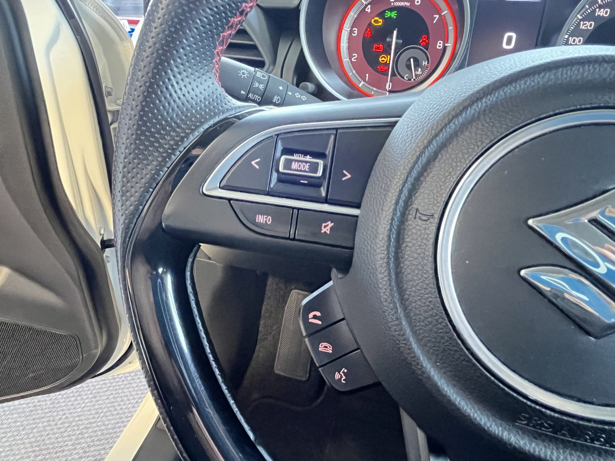 SUZUKI SWIFT SPORT 1,4 129 HYBRID GPS CAMERA FULL LED REGULATEUR LIMITEUR KEYLESS APPLE CARPLAY PARK PILOT EXCELLENT ETAT