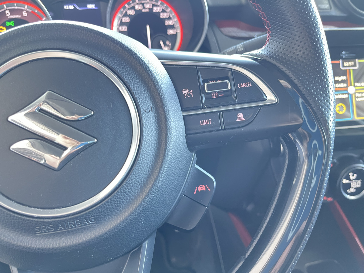 SUZUKI SWIFT SPORT 1,4 129 HYBRID GPS CAMERA FULL LED REGULATEUR LIMITEUR KEYLESS APPLE CARPLAY PARK PILOT EXCELLENT ETAT