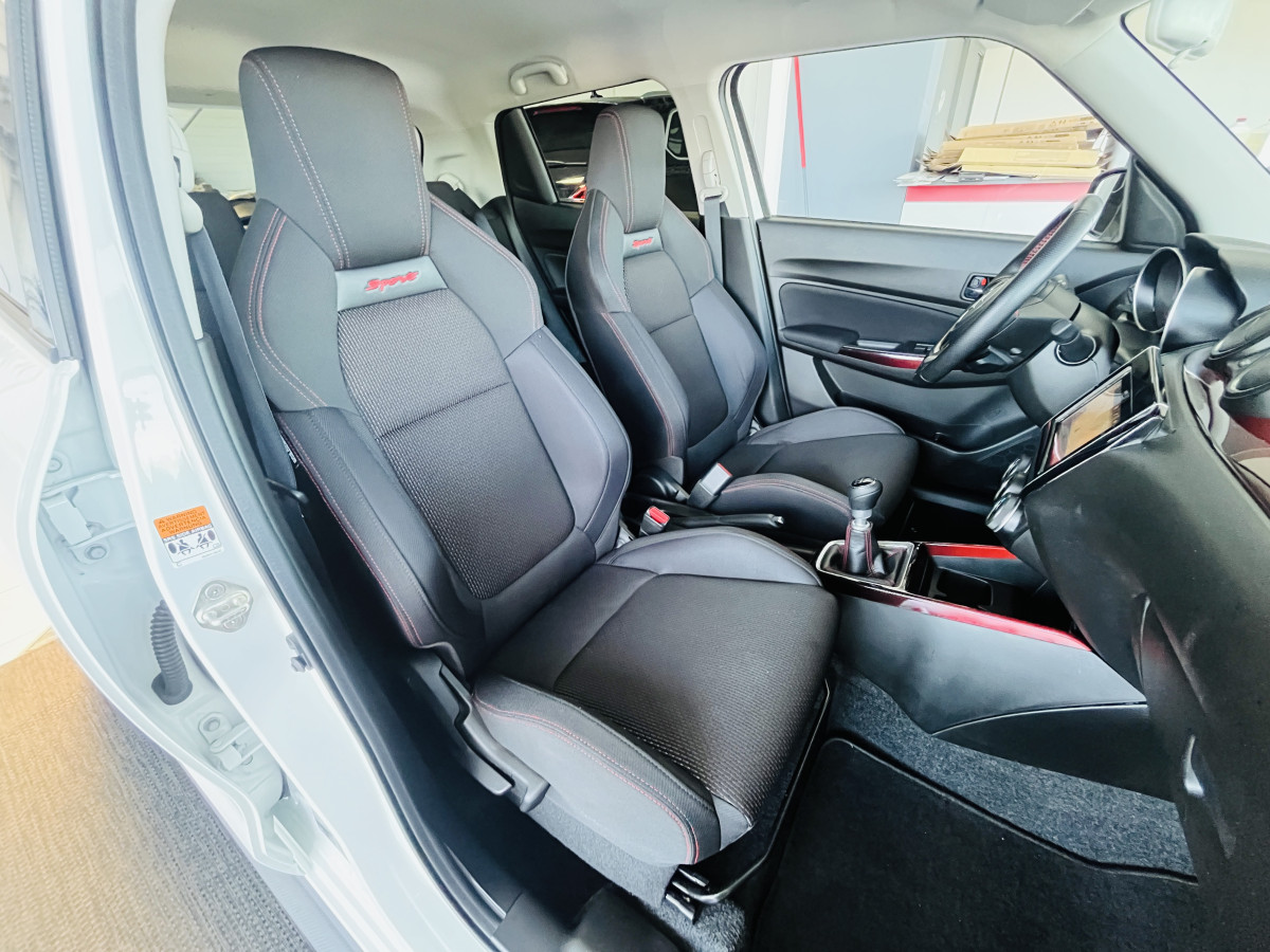 SUZUKI SWIFT SPORT 1,4 129 HYBRID GPS CAMERA FULL LED REGULATEUR LIMITEUR KEYLESS APPLE CARPLAY PARK PILOT EXCELLENT ETAT