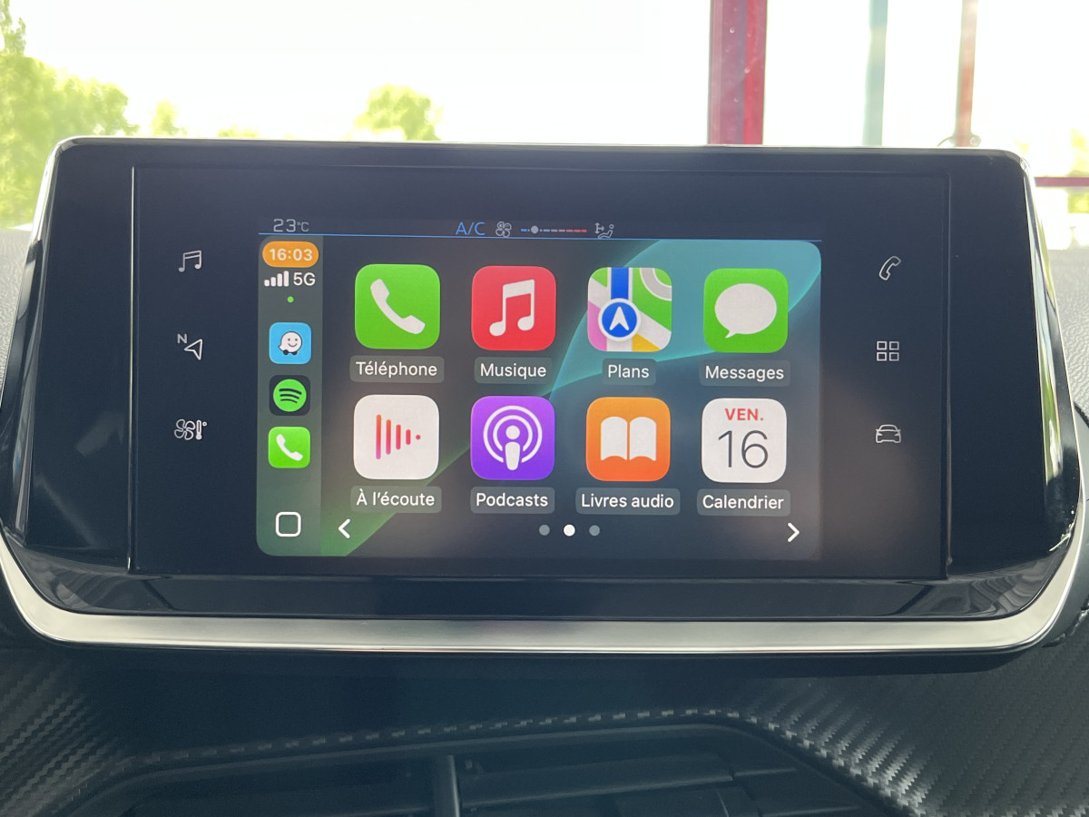 PEUGEOT 2008 1,2 130 ACTIVE BUSINESS GPS APPLE CARPLAY REGULATEUR LIMITEUR FEUX LED EXCELLENT ETAT
