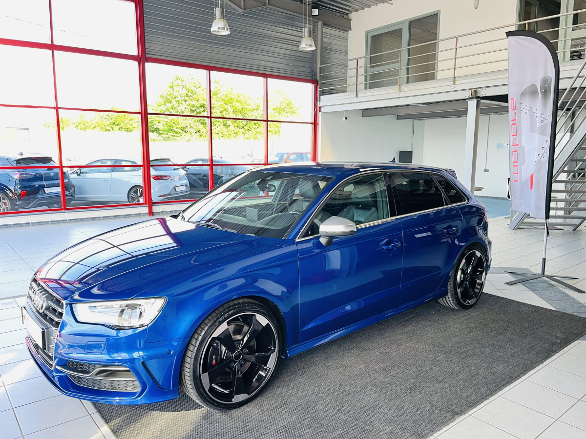 AUDI S3 SPORTBACK 2,0 TFSI 300 QUATTRO  GPS REGULATEUR ADAPTATIF DRIVE SELECT JANTES ROTOR BI- XENON PARK PILOT  EXCELLENT ETAT