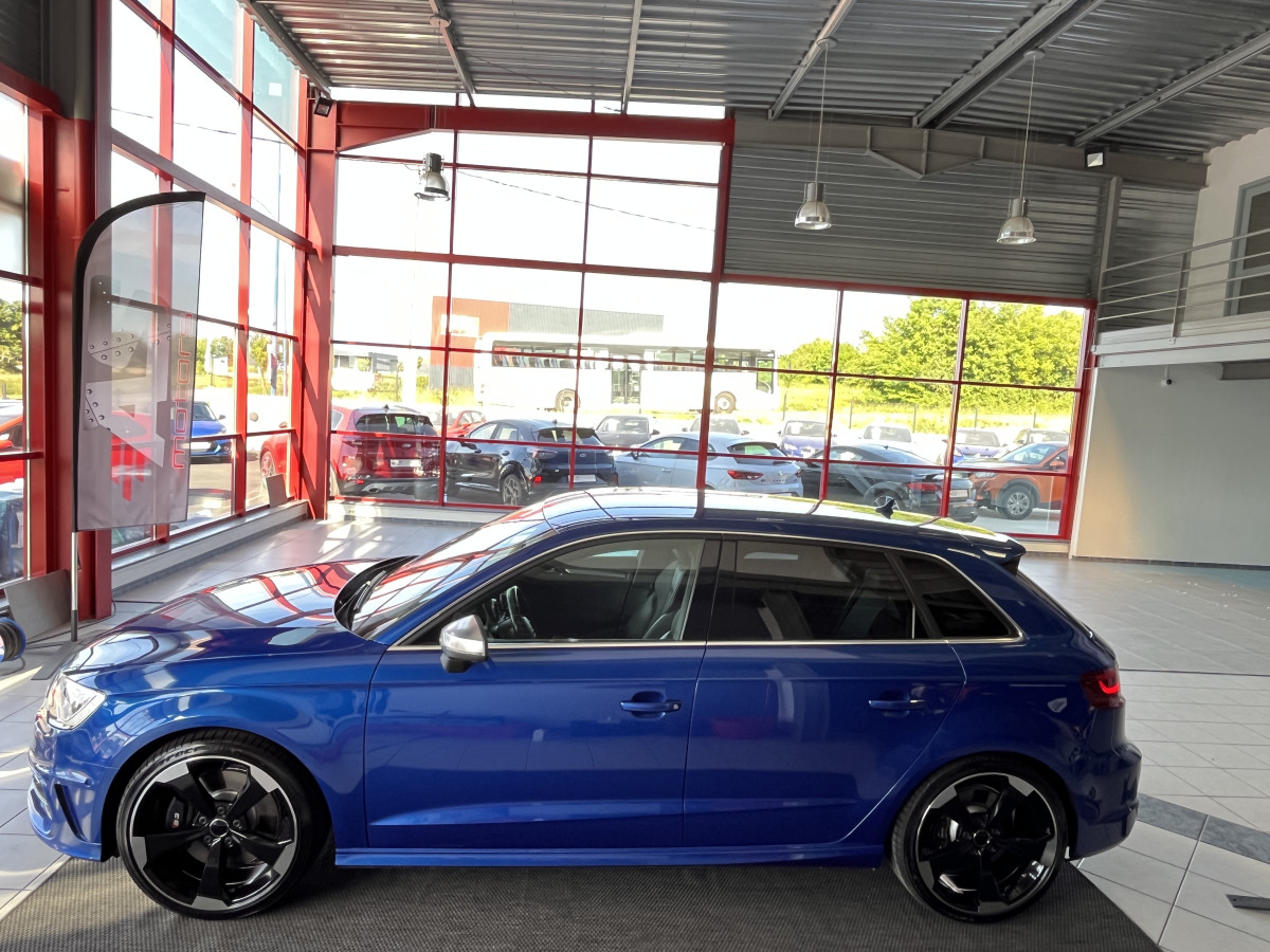 AUDI S3 SPORTBACK 2,0 TFSI 300 QUATTRO  GPS REGULATEUR ADAPTATIF DRIVE SELECT JANTES ROTOR BI- XENON PARK PILOT  EXCELLENT ETAT