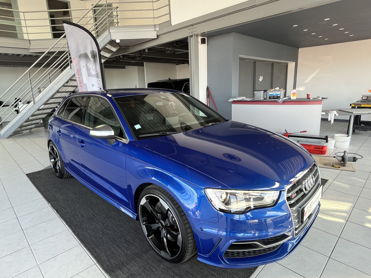 AUDI S3 SPORTBACK 2,0 TFSI 300 QUATTRO  GPS REGULATEUR ADAPTATIF DRIVE SELECT JANTES ROTOR BI- XENON PARK PILOT  EXCELLENT ETAT
