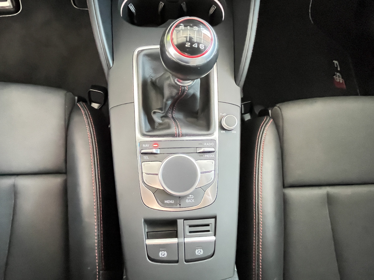 AUDI S3 SPORTBACK 2,0 TFSI 300 QUATTRO  GPS REGULATEUR ADAPTATIF DRIVE SELECT JANTES ROTOR BI- XENON PARK PILOT  EXCELLENT ETAT