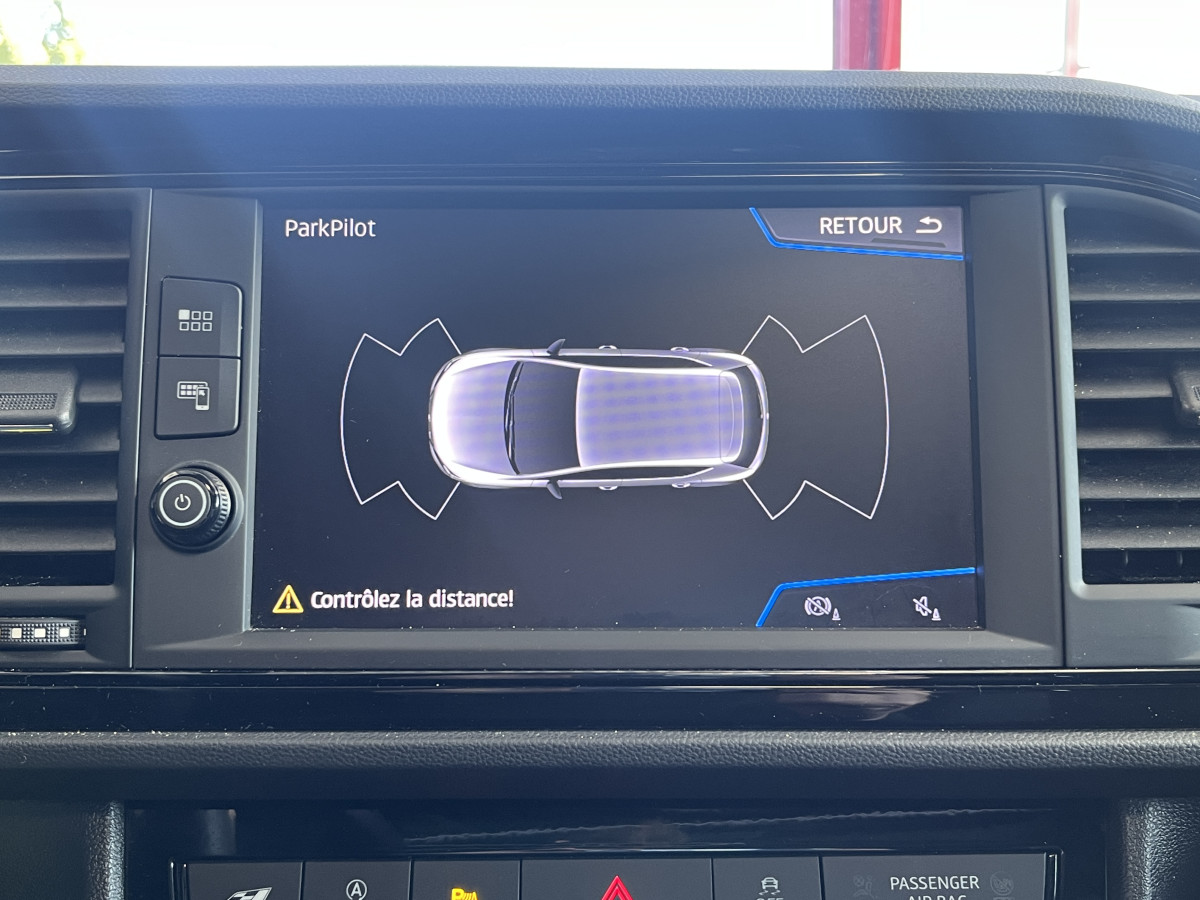 SEAT LEON CUPRA 2,0 TSI 290 DSG7 GPS TOIT PANORAMIQUE  ACC DCC  REGULATEUR ADAPTATIF APPLE CARPLAY FULL LED HIFI BEATS PARK PILOT EXCELLENT ETAT