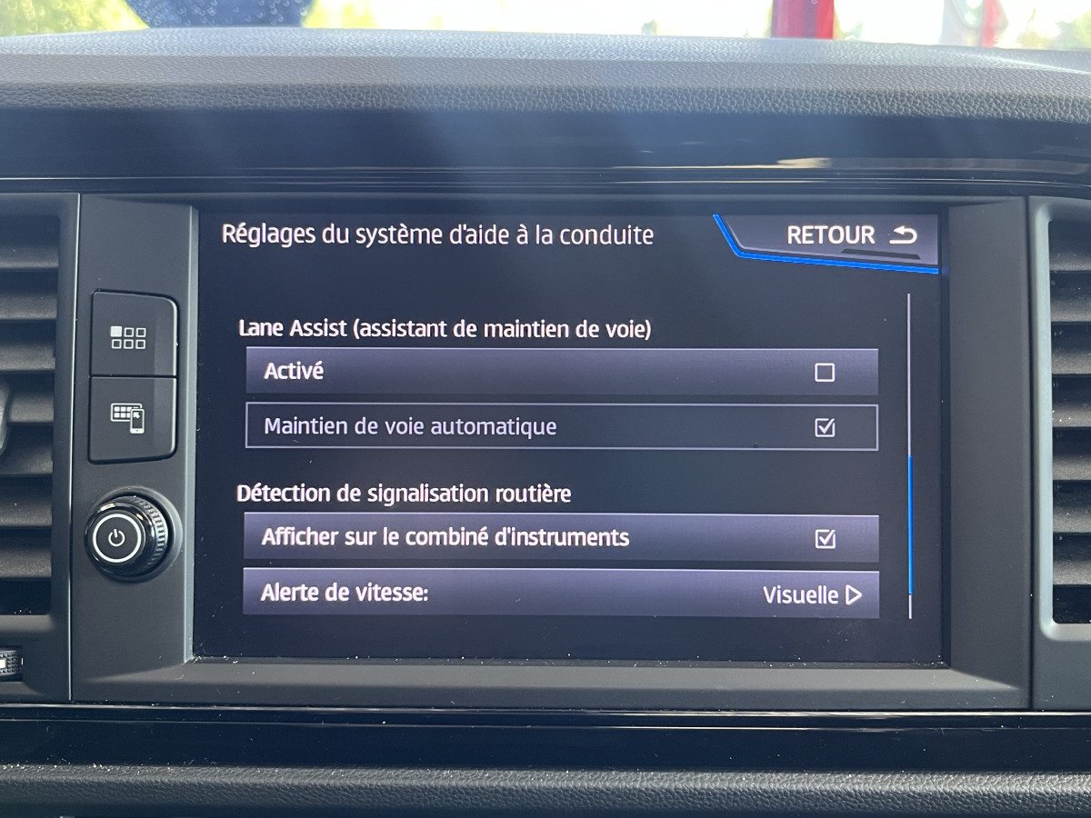 SEAT LEON CUPRA 2,0 TSI 290 DSG7 GPS TOIT PANORAMIQUE  ACC DCC  REGULATEUR ADAPTATIF APPLE CARPLAY FULL LED HIFI BEATS PARK PILOT EXCELLENT ETAT