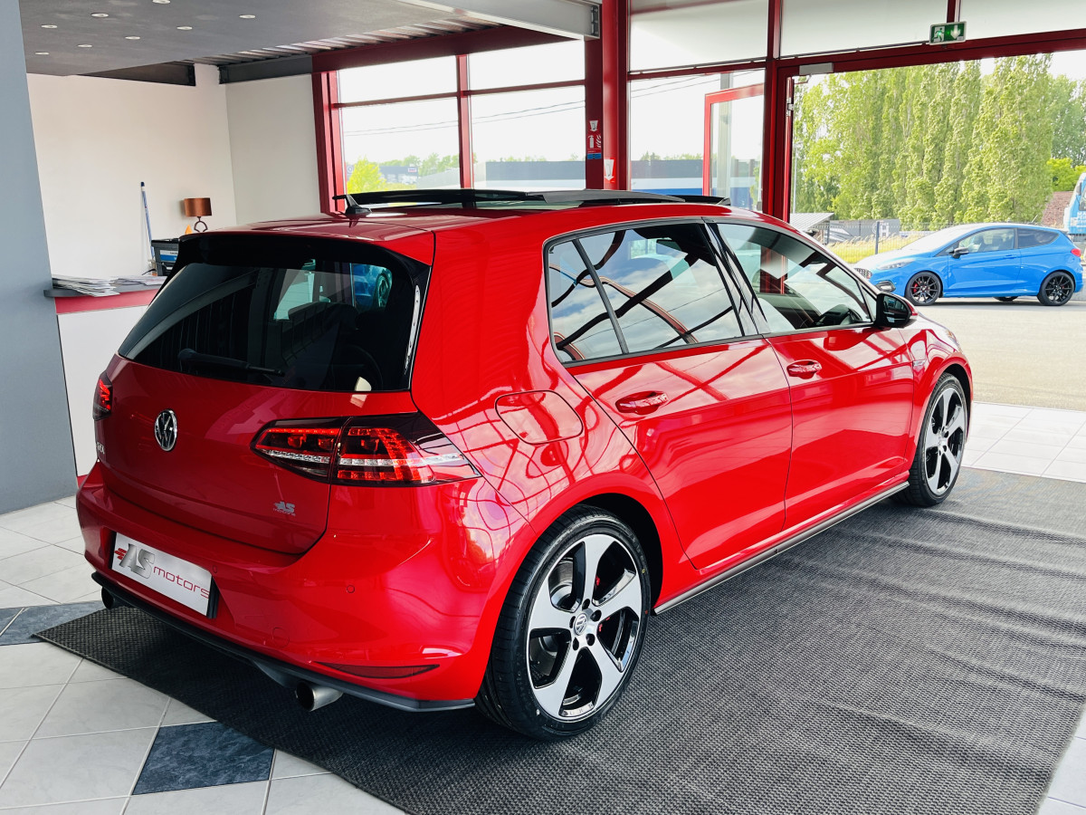 VOLKSWAGEN GOLF 7 2,0 TSI 230 PERFORMANCE DSG6 TOIT PANORAMIQUE OUVRANT  GPS  KEYLESS BI-XENON  PARK PILOT  JANTES 18  TRES BON ETAT