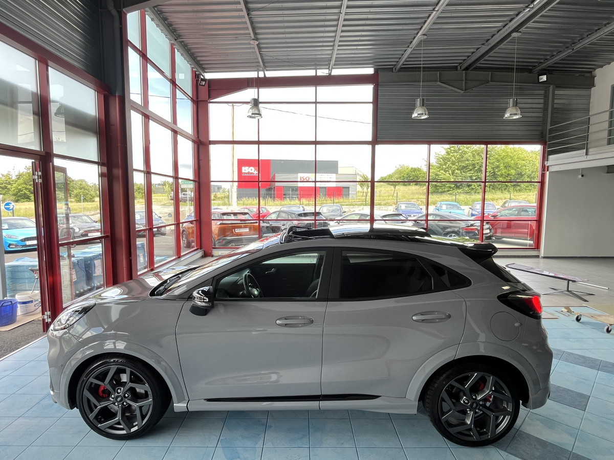FORD PUMA ST 1,5 200  PACK PERF GPS CAMERA  TOIT PANORAMIQUE FEUX FULL LED HIFI B&O APPLE CAR PLAY PACK HIVER  KEYLESS FULL OPTIONS ETAT NEUF