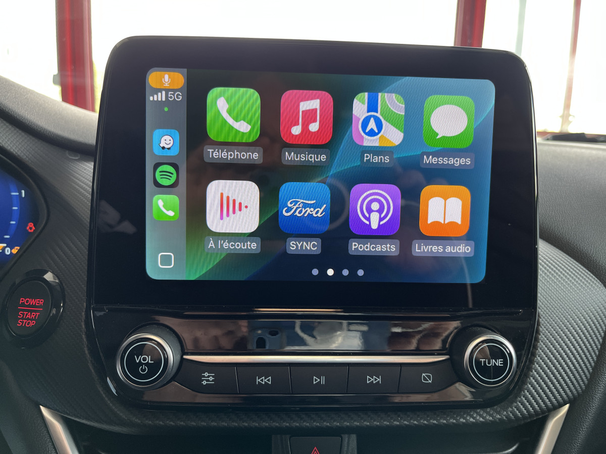 FORD PUMA ST 1,5 200  PACK PERF GPS CAMERA  TOIT PANORAMIQUE FEUX FULL LED HIFI B&O APPLE CAR PLAY PACK HIVER  KEYLESS FULL OPTIONS ETAT NEUF