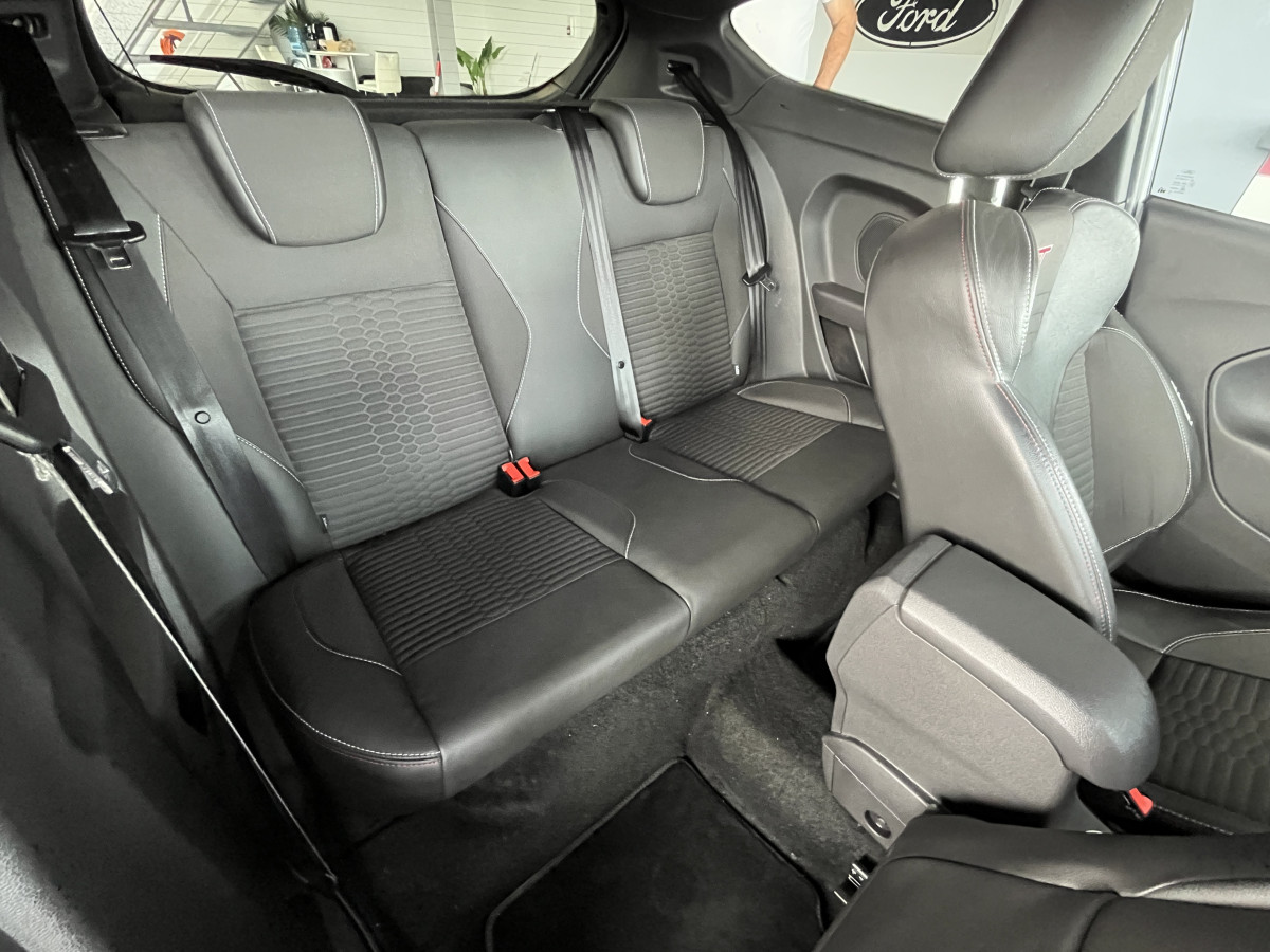 FORD FIESTA ST 1,6 200 EDITION LIMITED PACK PERFORMANCE GPS CAMERA  REGULATEUR KEYLESS  SONY PARK PILOT BLUETOOTH  ETAT COLLECTOR