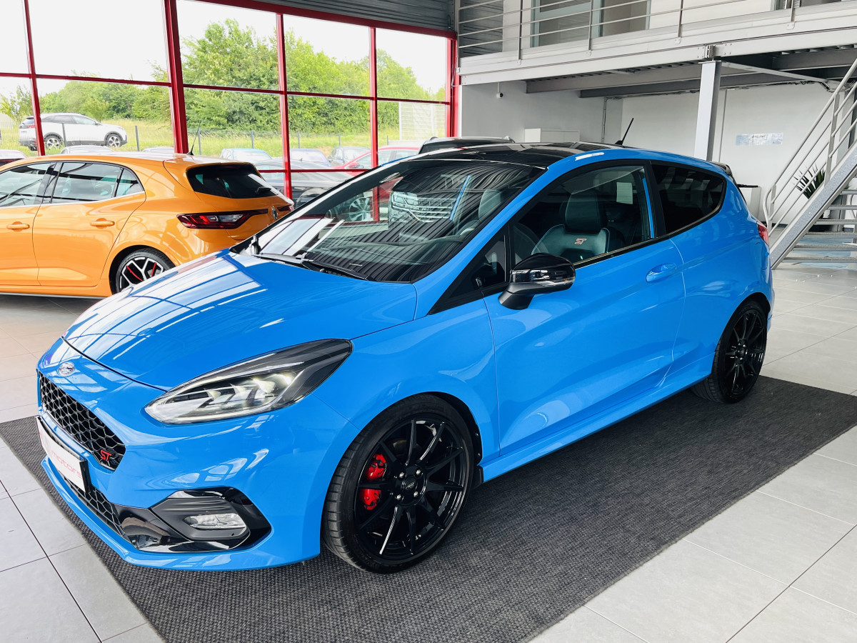 FORD FIESTA ST 1,5 200 EDITION LIMITED PACK PERF GPS CAMERA REGULATEUR HIFI B&O PACK HIVER FULL LED KEYLESS SUSPENSION PERFORMANCE FORD  ETAT NEUF