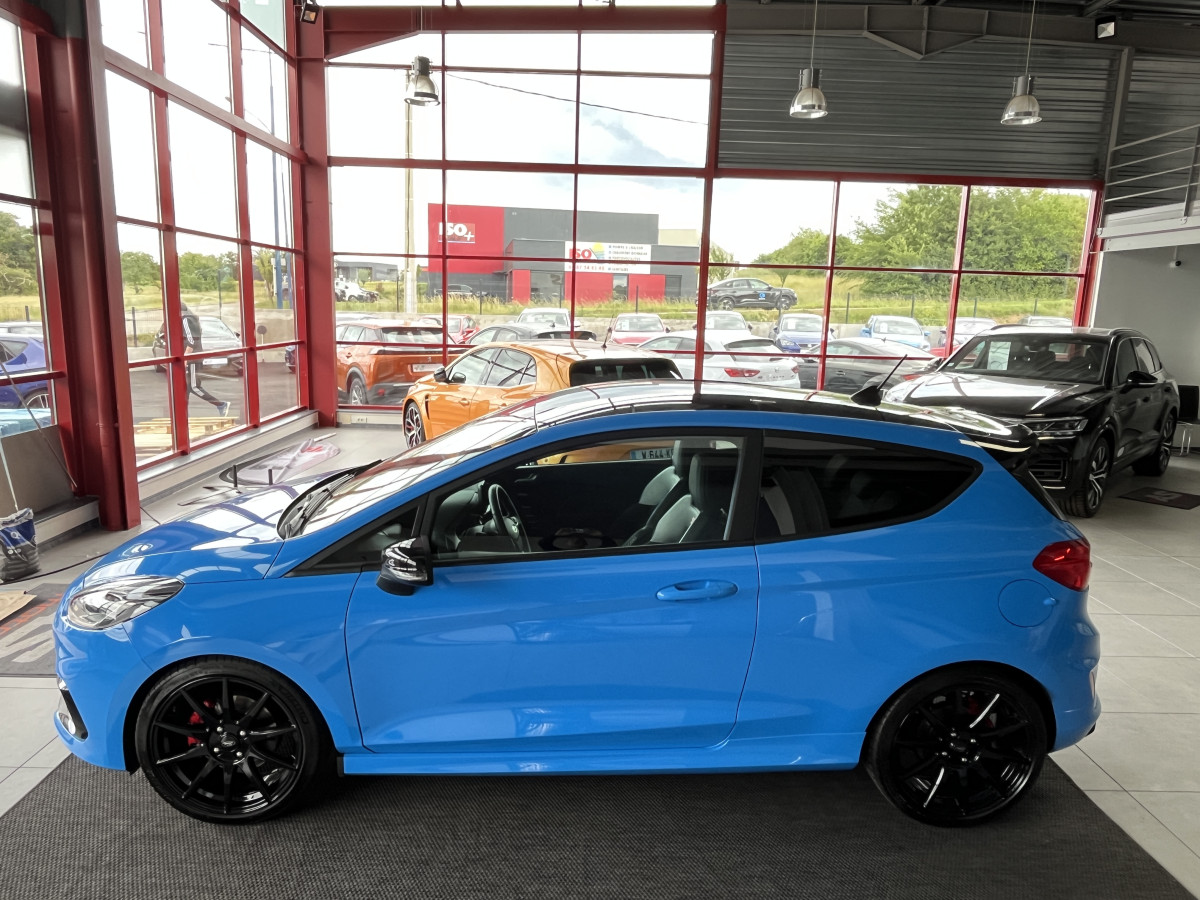 FORD FIESTA ST 1,5 200 EDITION LIMITED PACK PERF GPS CAMERA REGULATEUR HIFI B&O PACK HIVER FULL LED KEYLESS SUSPENSION PERFORMANCE FORD  ETAT NEUF