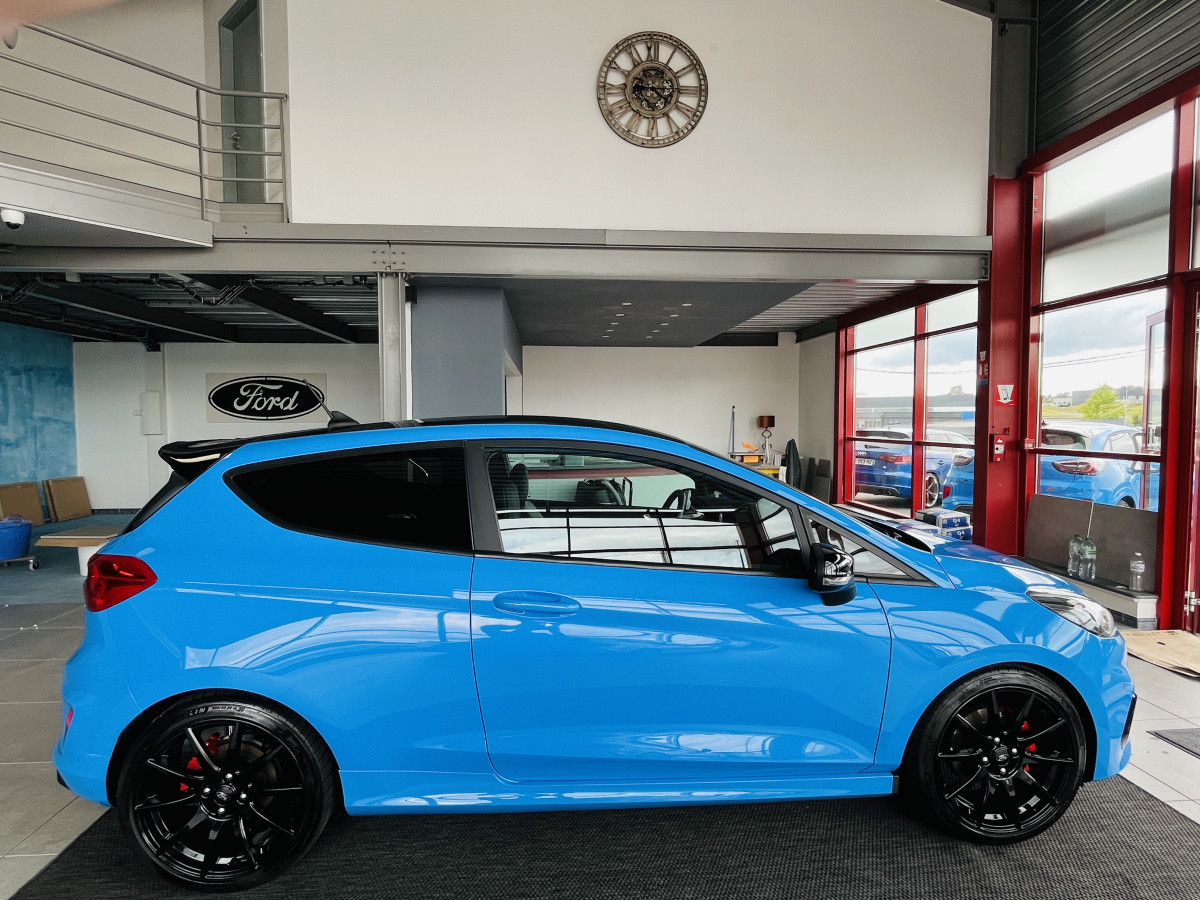 FORD FIESTA ST 1,5 200 EDITION LIMITED PACK PERF GPS CAMERA REGULATEUR HIFI B&O PACK HIVER FULL LED KEYLESS SUSPENSION PERFORMANCE FORD  ETAT NEUF