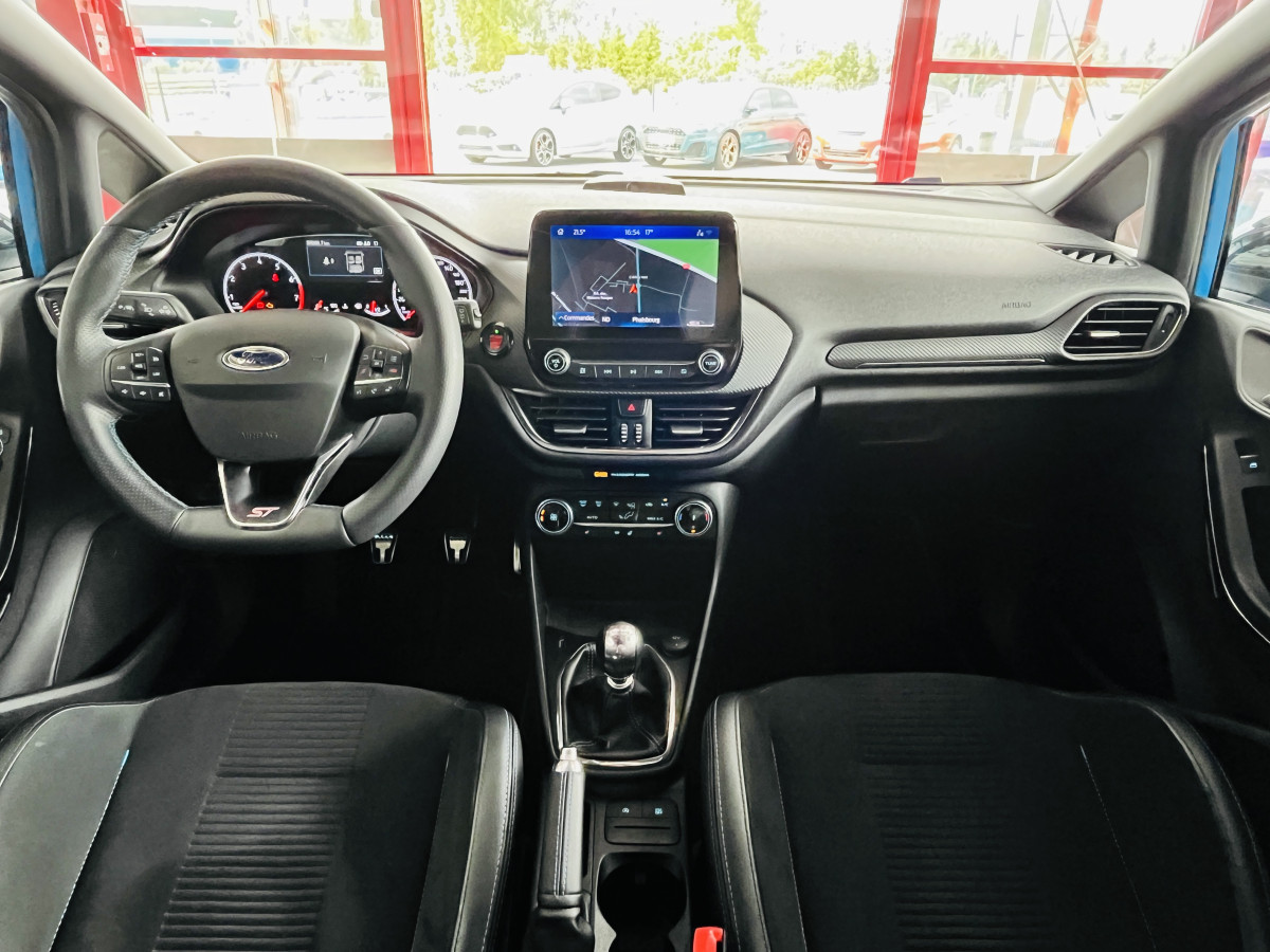 FORD FIESTA ST 1,5 200 EDITION LIMITED PACK PERF GPS CAMERA REGULATEUR HIFI B&O PACK HIVER FULL LED KEYLESS SUSPENSION PERFORMANCE FORD  ETAT NEUF